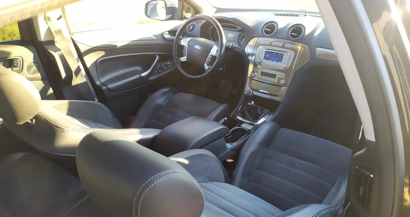 Ford Mondeo cena 16400 przebieg: 292500, rok produkcji 2010 z Lesko małe 46